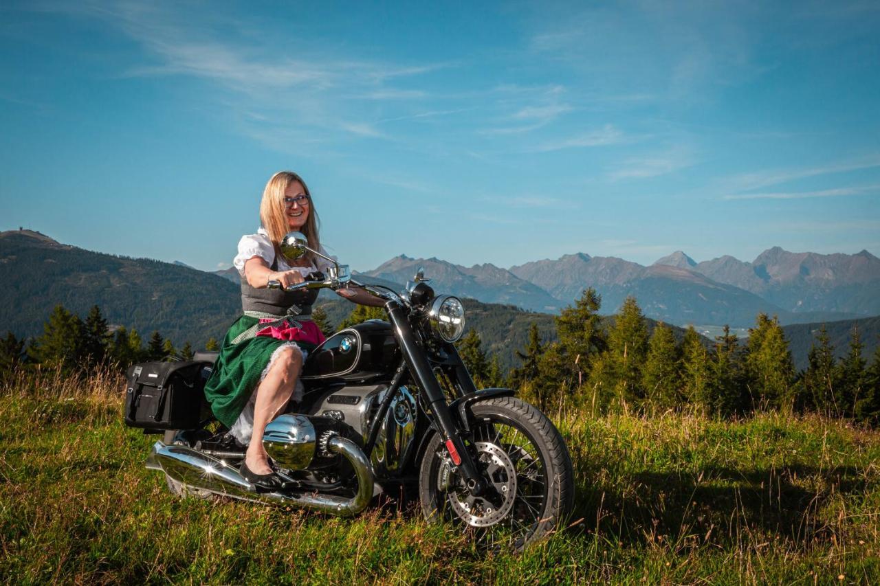 Grizzly Sport & Motorrad Resort Sankt Margarethen im Lungau Exterior foto
