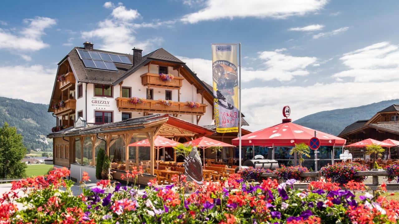 Grizzly Sport & Motorrad Resort Sankt Margarethen im Lungau Exterior foto