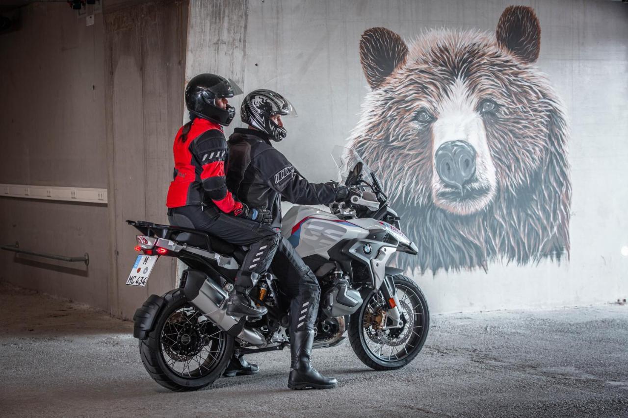 Grizzly Sport & Motorrad Resort Sankt Margarethen im Lungau Exterior foto